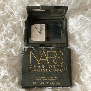 NEW- NARS Charlotte Gainsboug Velvet Eyeshadow Duo